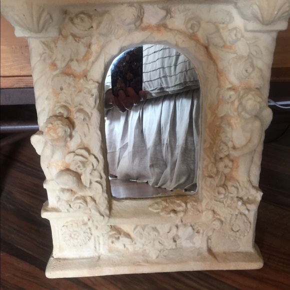 Stunning Stonecast Mirror✨LOCAL DELIVERY ONLY ✨ - Picture 3 of 5